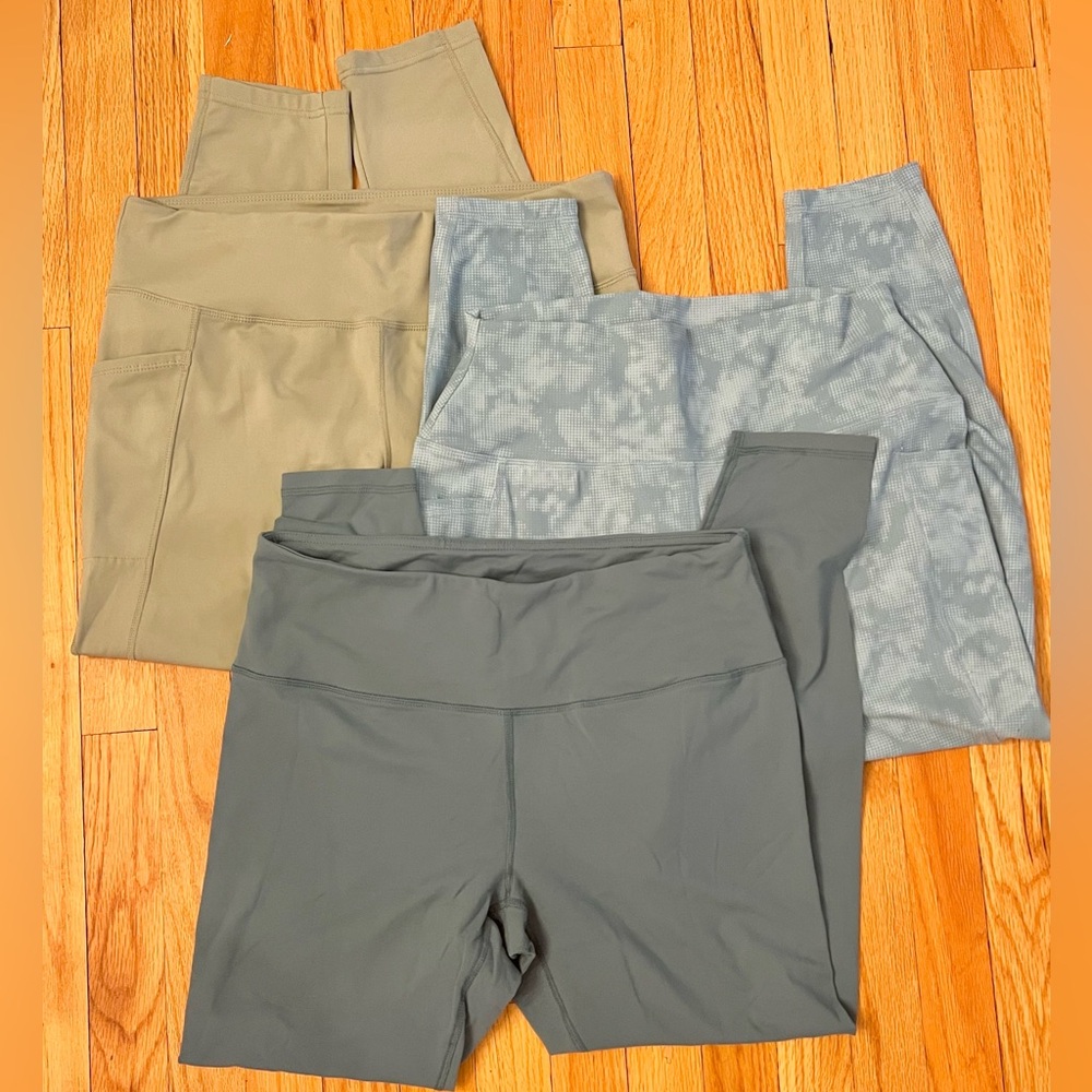 3 pairs of colorful leggings
